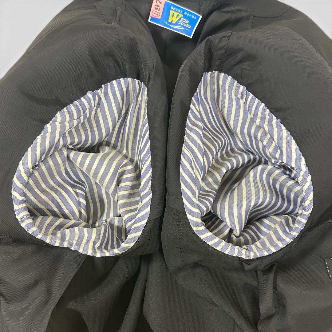 Tomorrowland Business Suits