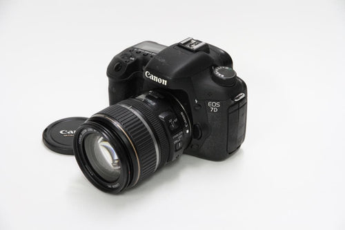 Canon Digital Slr Eos 7D Efs17-85Mm