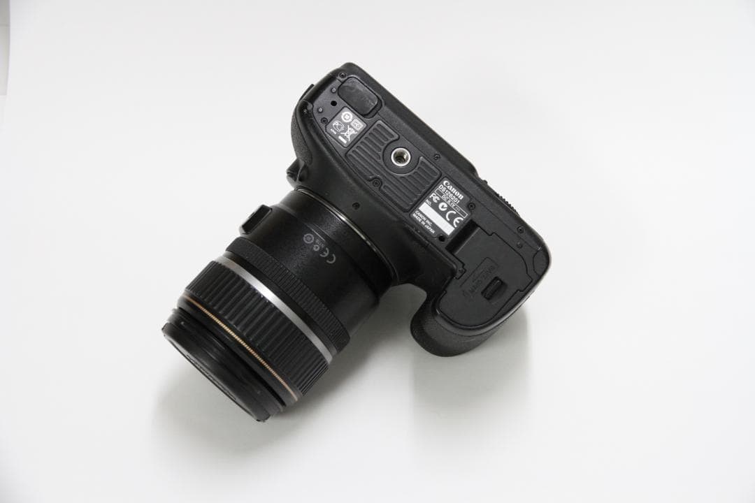 Canon Digital Slr Eos 7D Efs17-85Mm