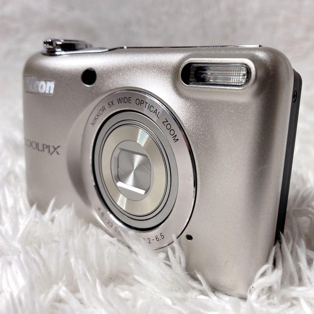 Nikon Compact Digital Camera Coolpix L30