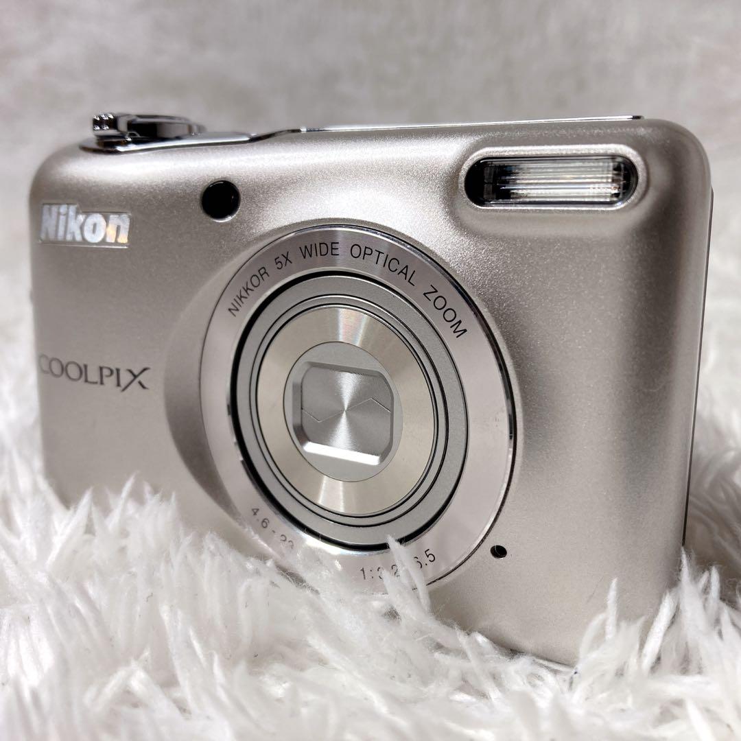 Nikon Compact Digital Camera Coolpix L30