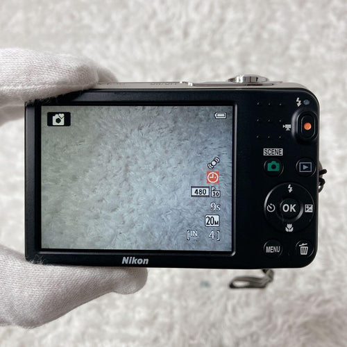 Nikon Compact Digital Camera Coolpix L30