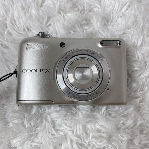 Nikon Compact Digital Camera Coolpix L30