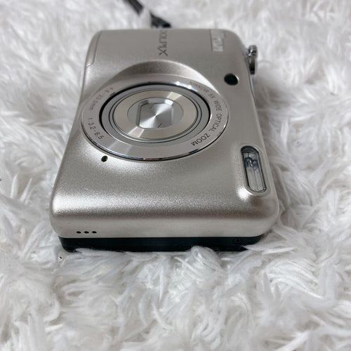 Nikon Compact Digital Camera Coolpix L30