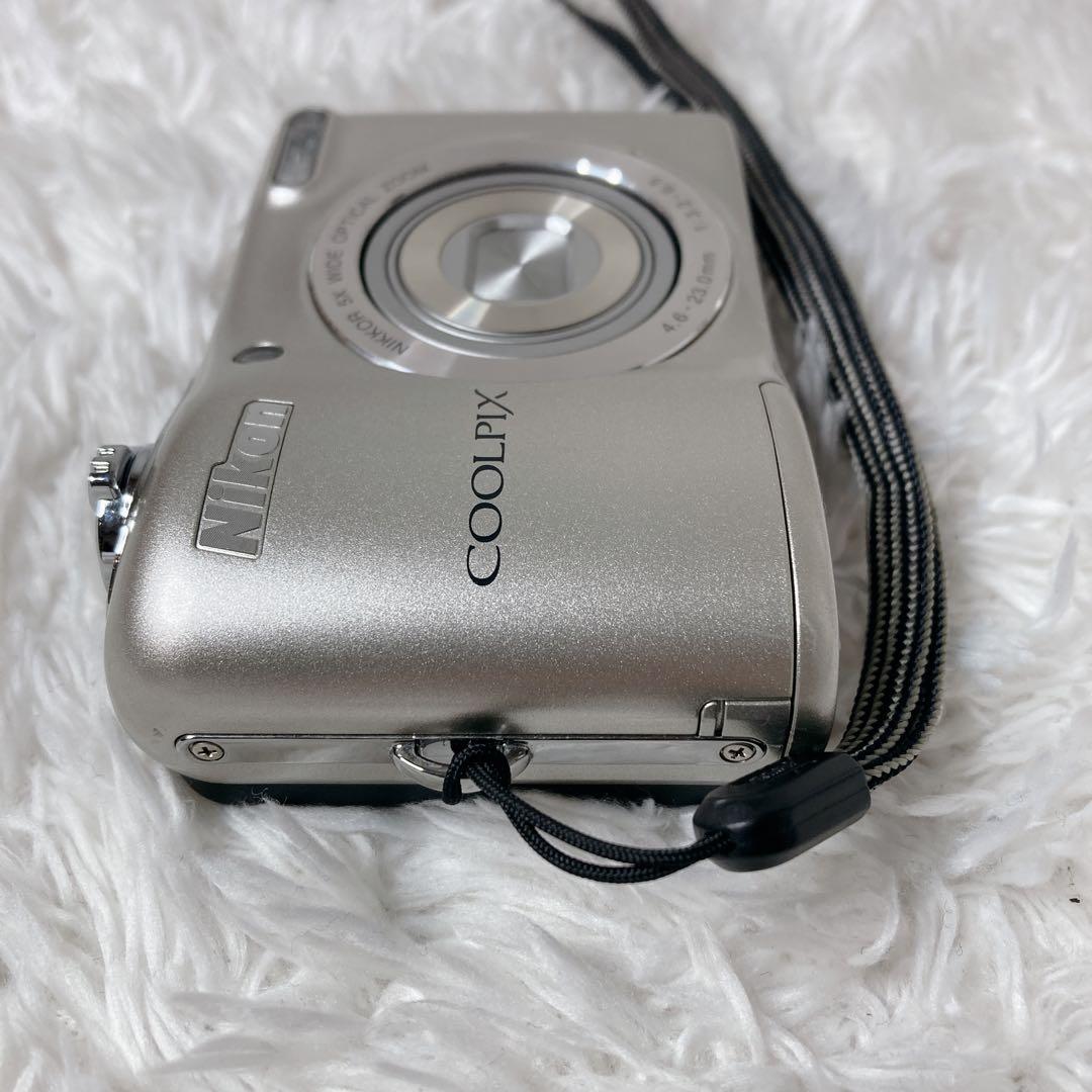 Nikon Compact Digital Camera Coolpix L30