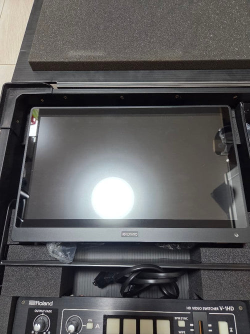 Roland Displays Monitors Adtechno 13.3 Lcd1330 V-1Hd