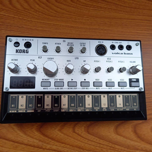 Other Korg Volca Bass
