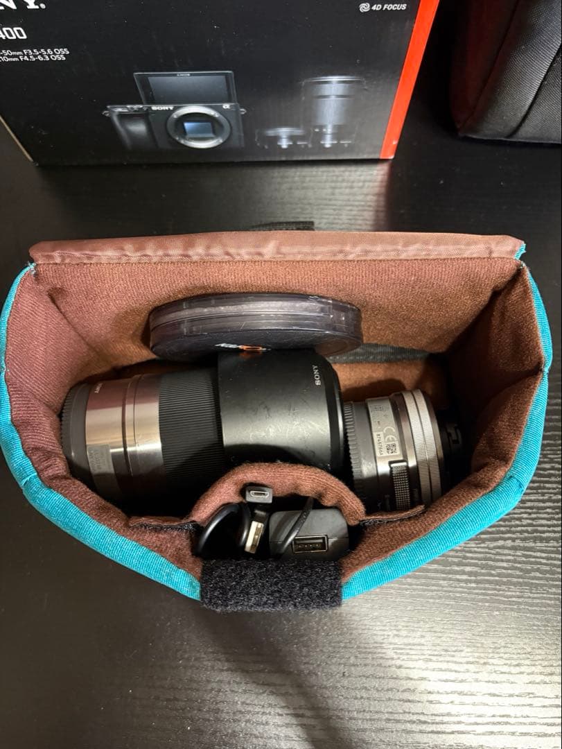 Sony Mirrorless Interchangeable Lens Cameras 6400 +E35F1.8
