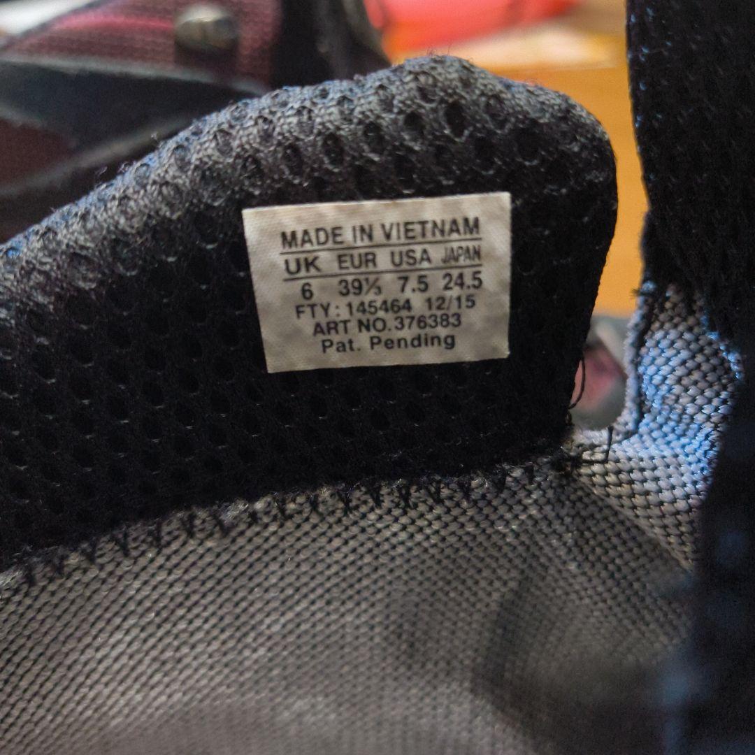 Salomon Mountaineering Trekking Boots