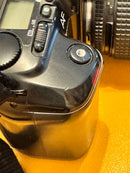 Nikon Compact Camera (Film) F-601 Quartz Date Nikkor35-70Mm