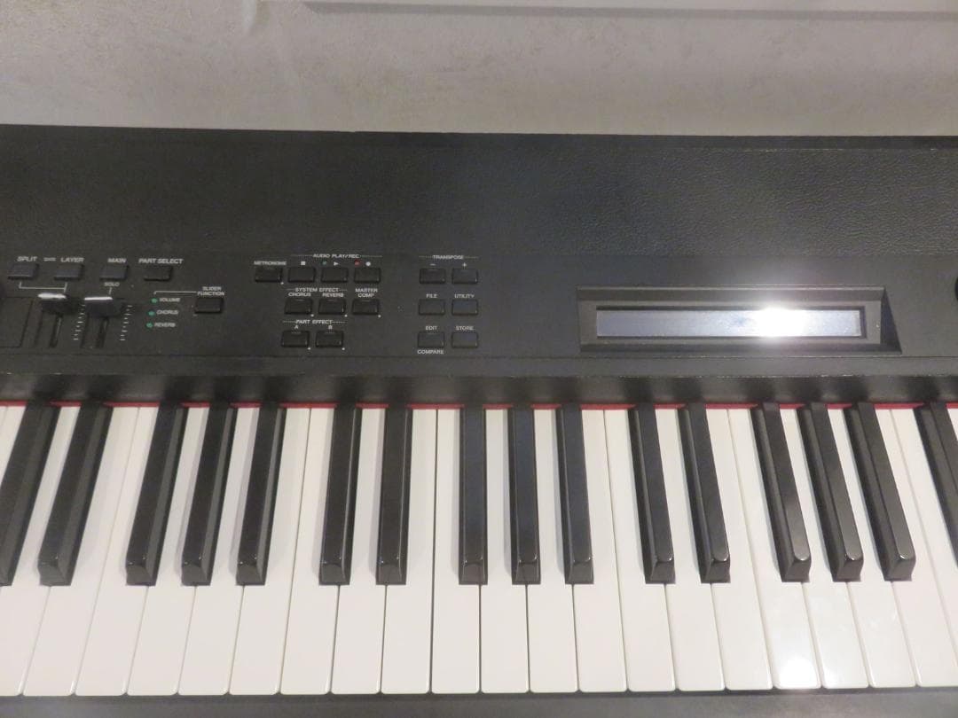 Keyboards Digital Pianos Yamaha Cp40 Stage..