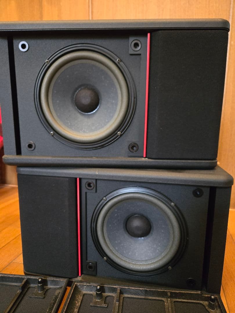 Bose Speakers 301-Av Monitor