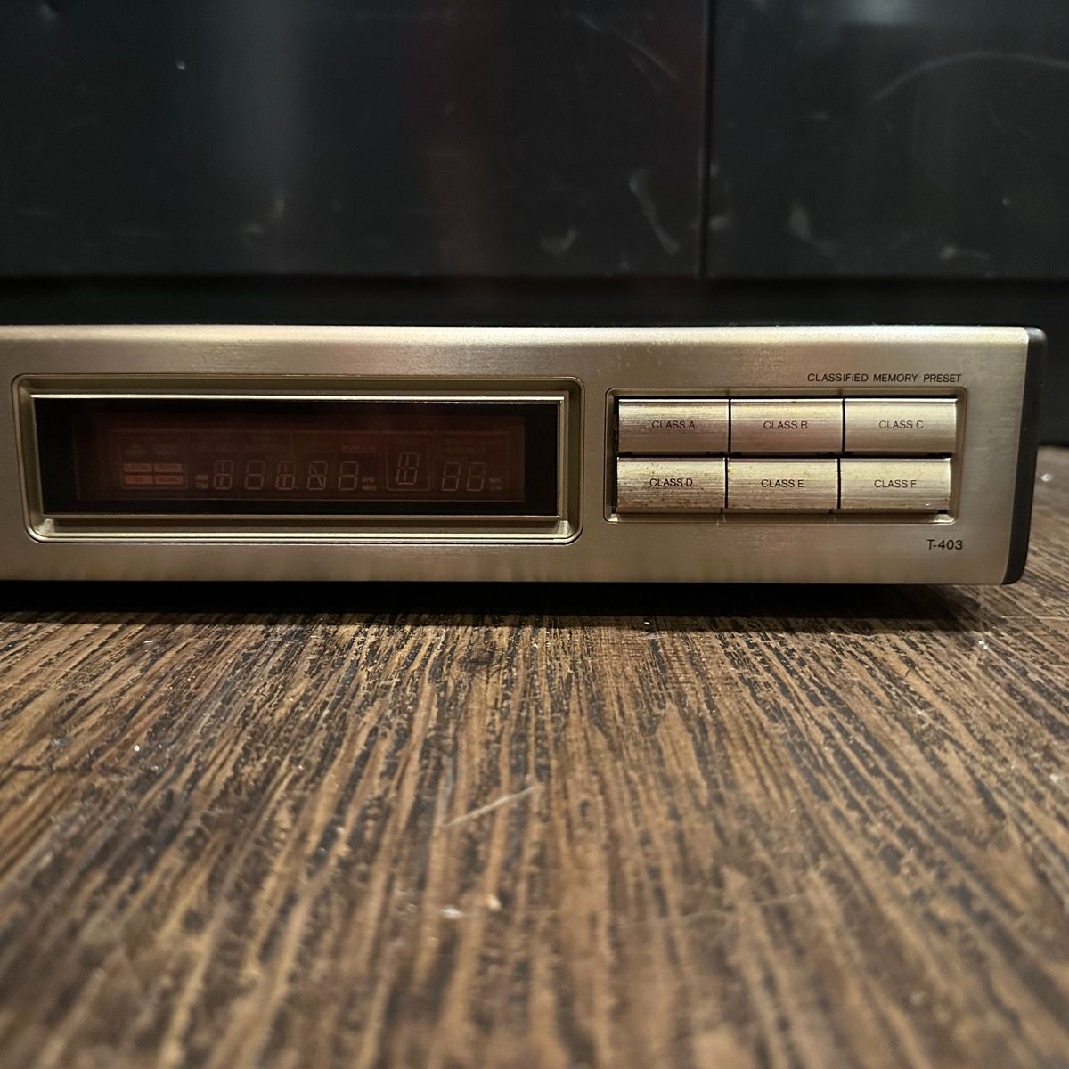 Onkyo Radio Tuner T-403 Am/Fm
