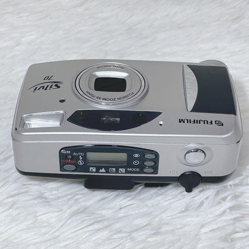 Compact Cameras (Film) Fujifilm Silvi 70