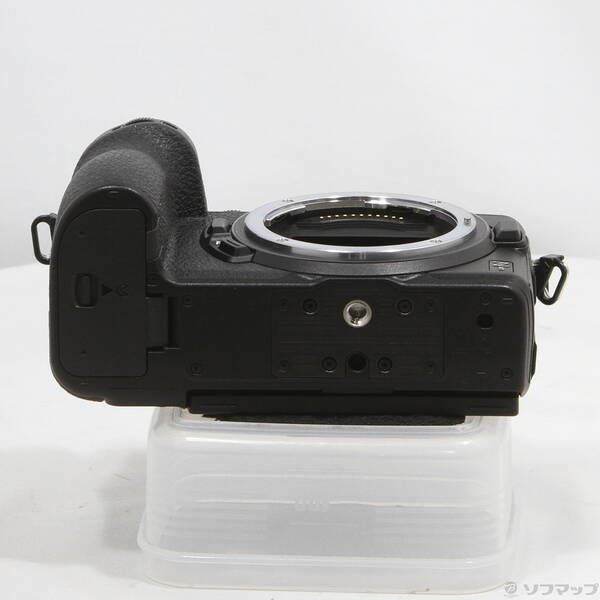 Nikon Mirrorless Interchangeable Lips Z5 24-200 262