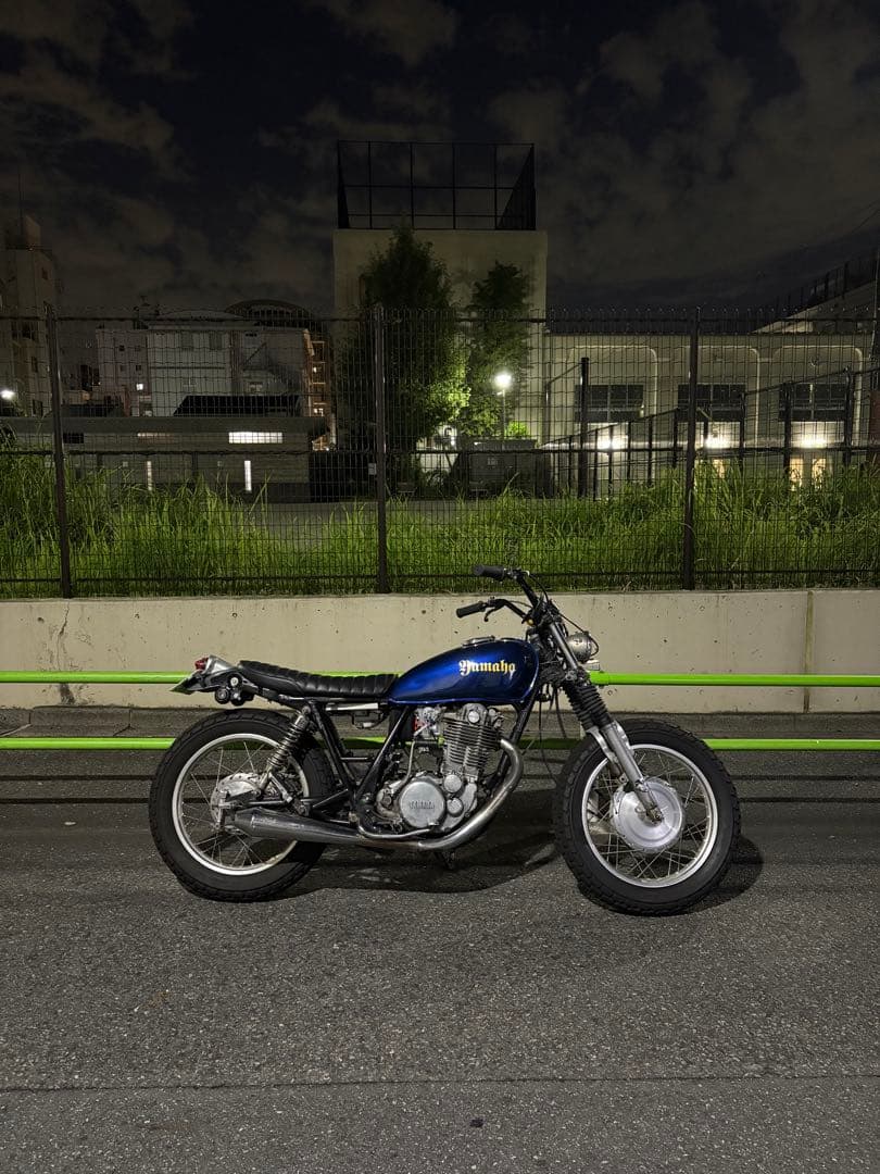 Yamaha Motorcycle Body Sr400