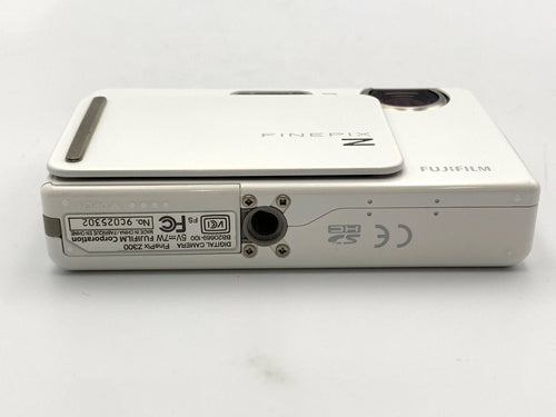 Compact Digital Camera Finepix Z300