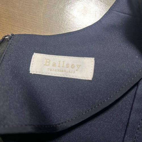 Ballsey Long-Sleeve Three-Quarter-Sleeve