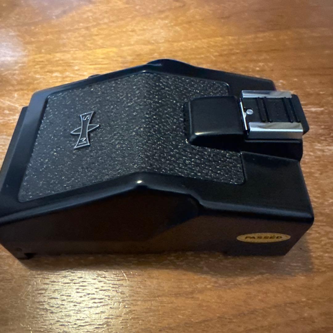 Mamiya Large -Size Medium Format Camera (Film) 3