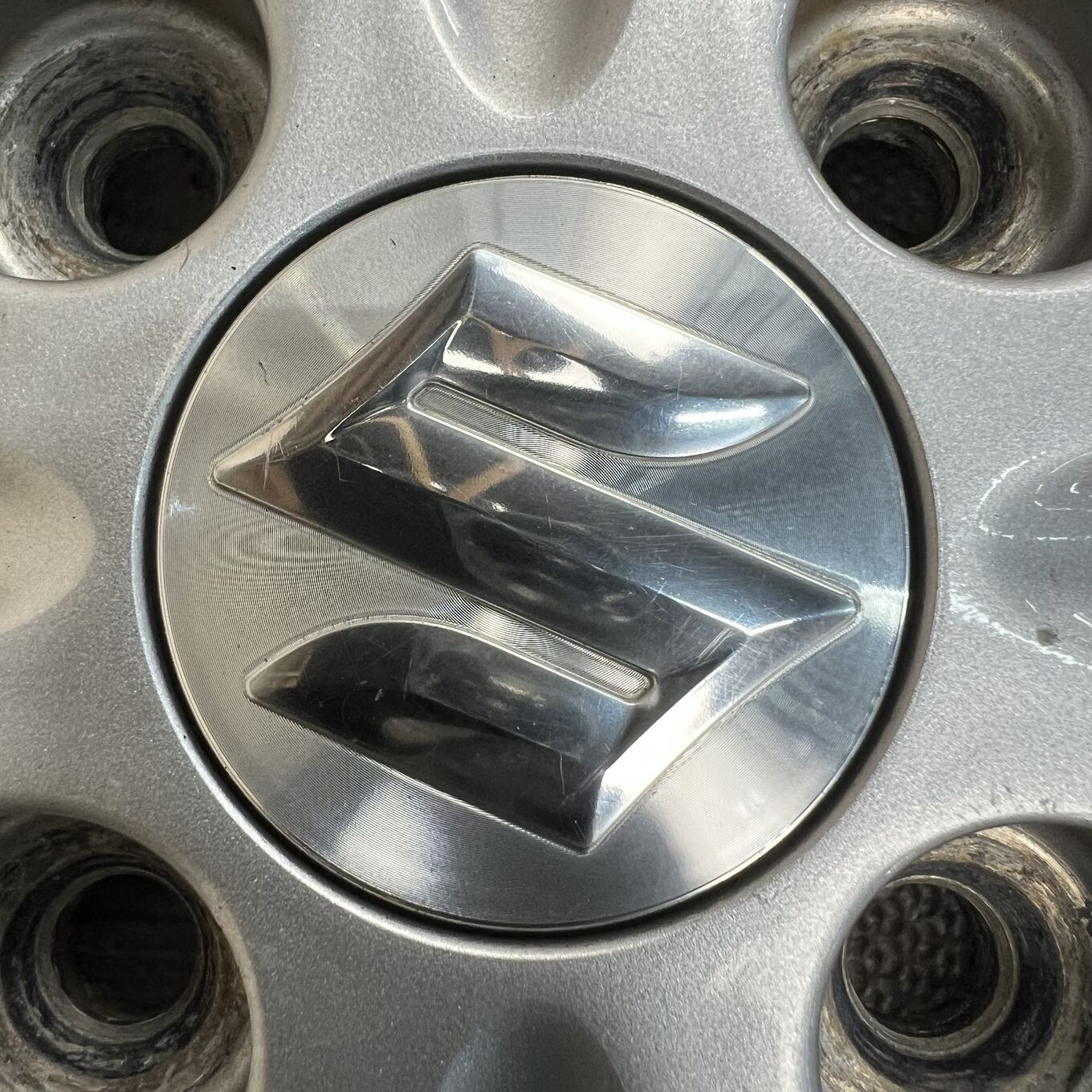 Suzuki 14 Inches 4X100 #139D40426