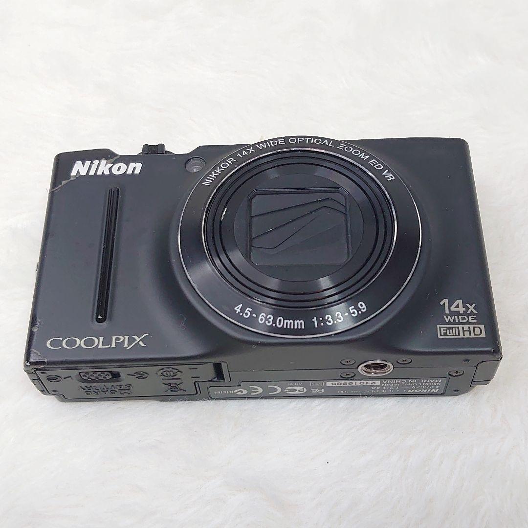 Nikon Compact Digital Camera Coolpix S8200