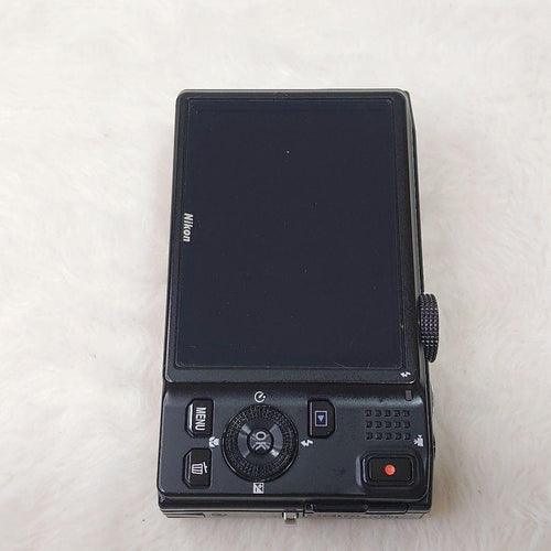 Nikon Compact Digital Camera Coolpix S8200