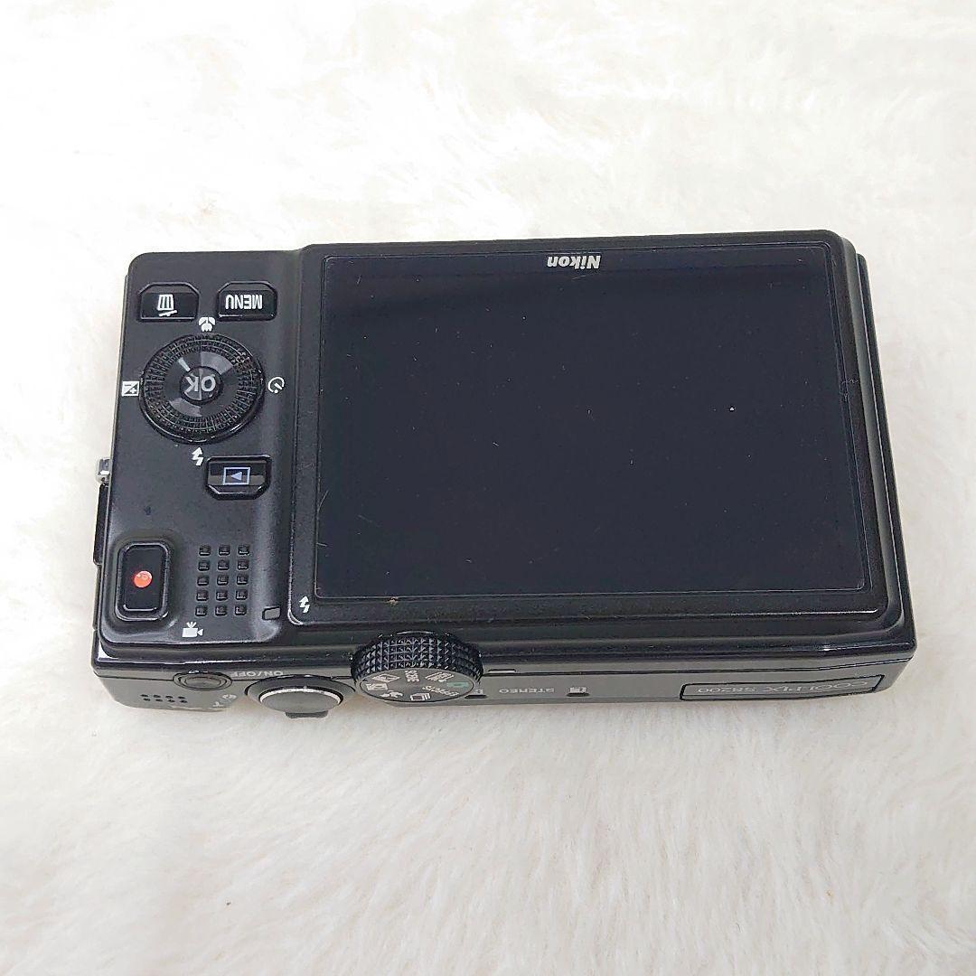 Nikon Compact Digital Camera Coolpix S8200