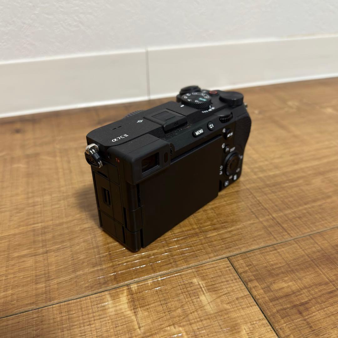 Sony Mirrorless Interchangeable Lens Cameras 7Cii Ilce-7Cm2L