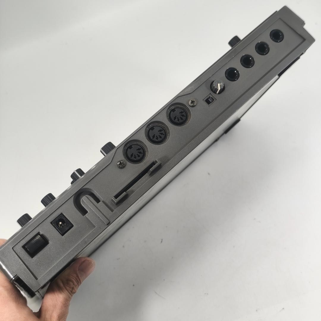 Korg Sampler Es-1