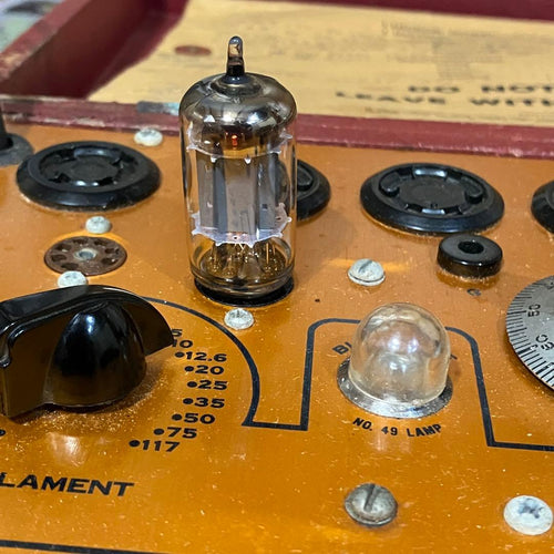 Vacuum Tubes Telefunken Ecc82