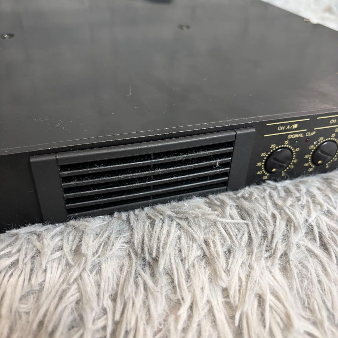 Yamaha Power Amplifiers P4050