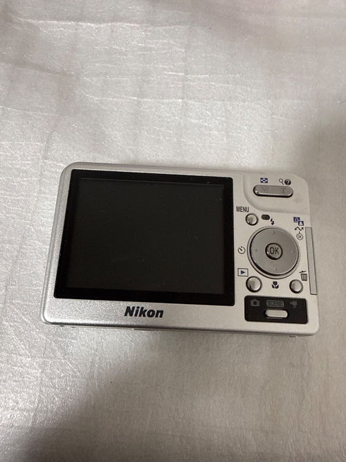 Nikon Compact Digital Camera Coolpix S2