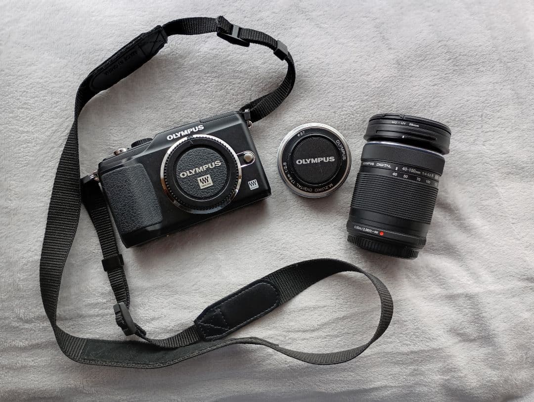 Olympus Mirrorless Interchangeable Lens Cameras Pen E-Pl2 2