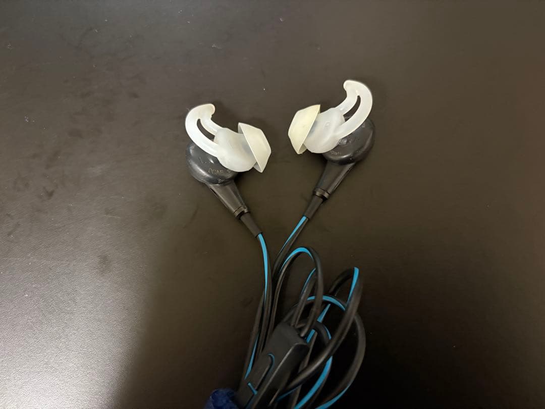 Wired Earphones Bose Quietcomfort 20