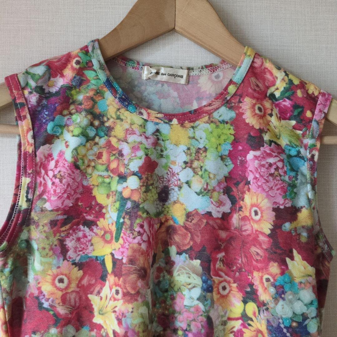 Comme Des Garcons Tank Tops