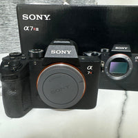 Sony Mirrorless Interchangeable Lens Cameras 7R Iii