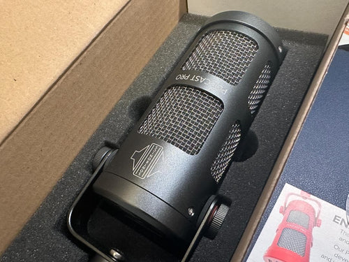 Dynamic Microphone Sontronics Podcast Pro