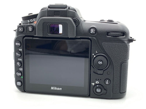 Digital Slr D7500