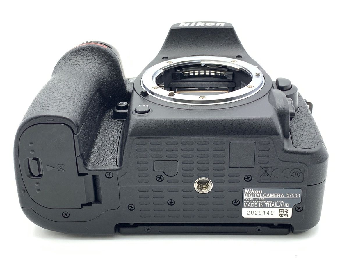Digital Slr D7500