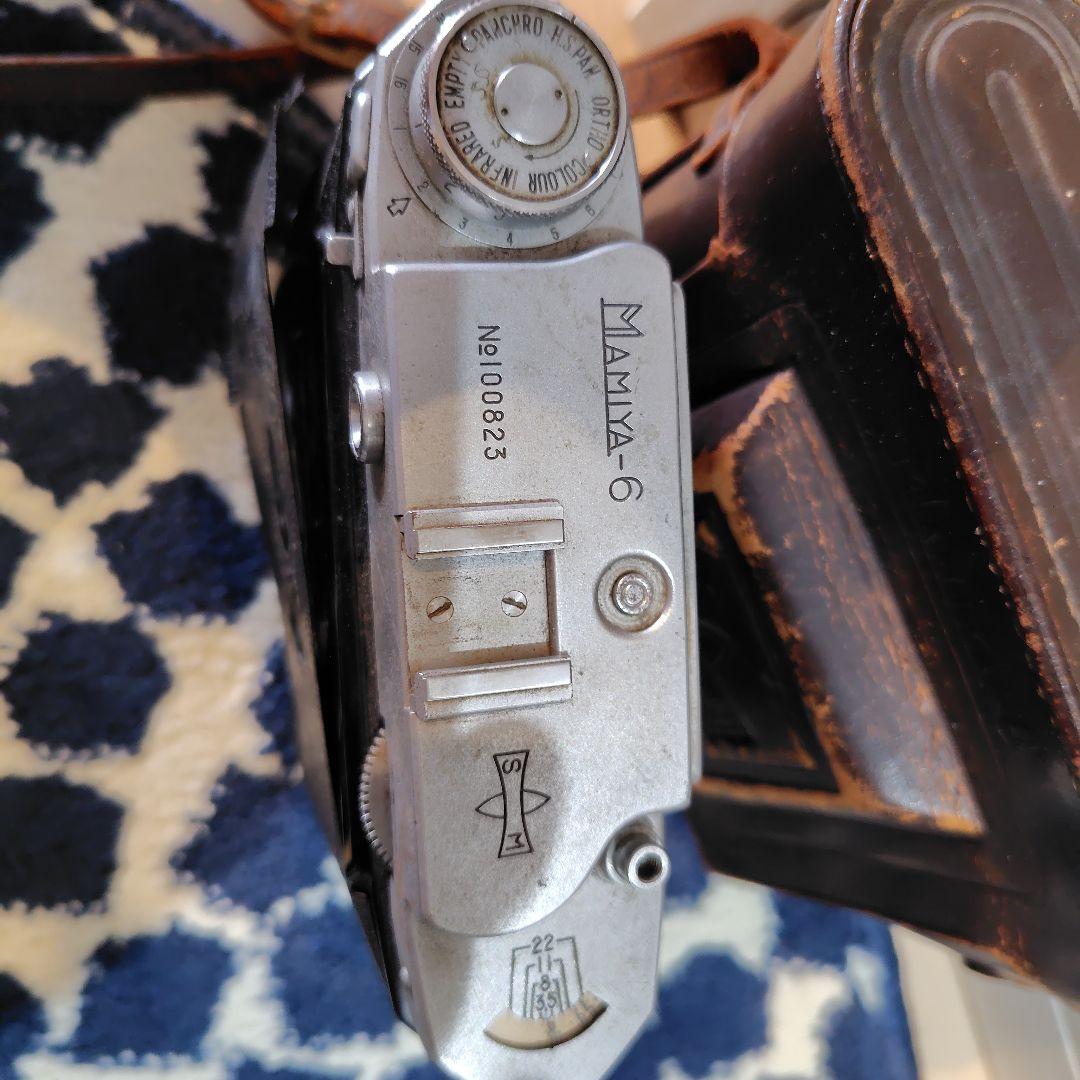 Mamiya Large -Size Medium Format Camera (Film) 6 Since 1956