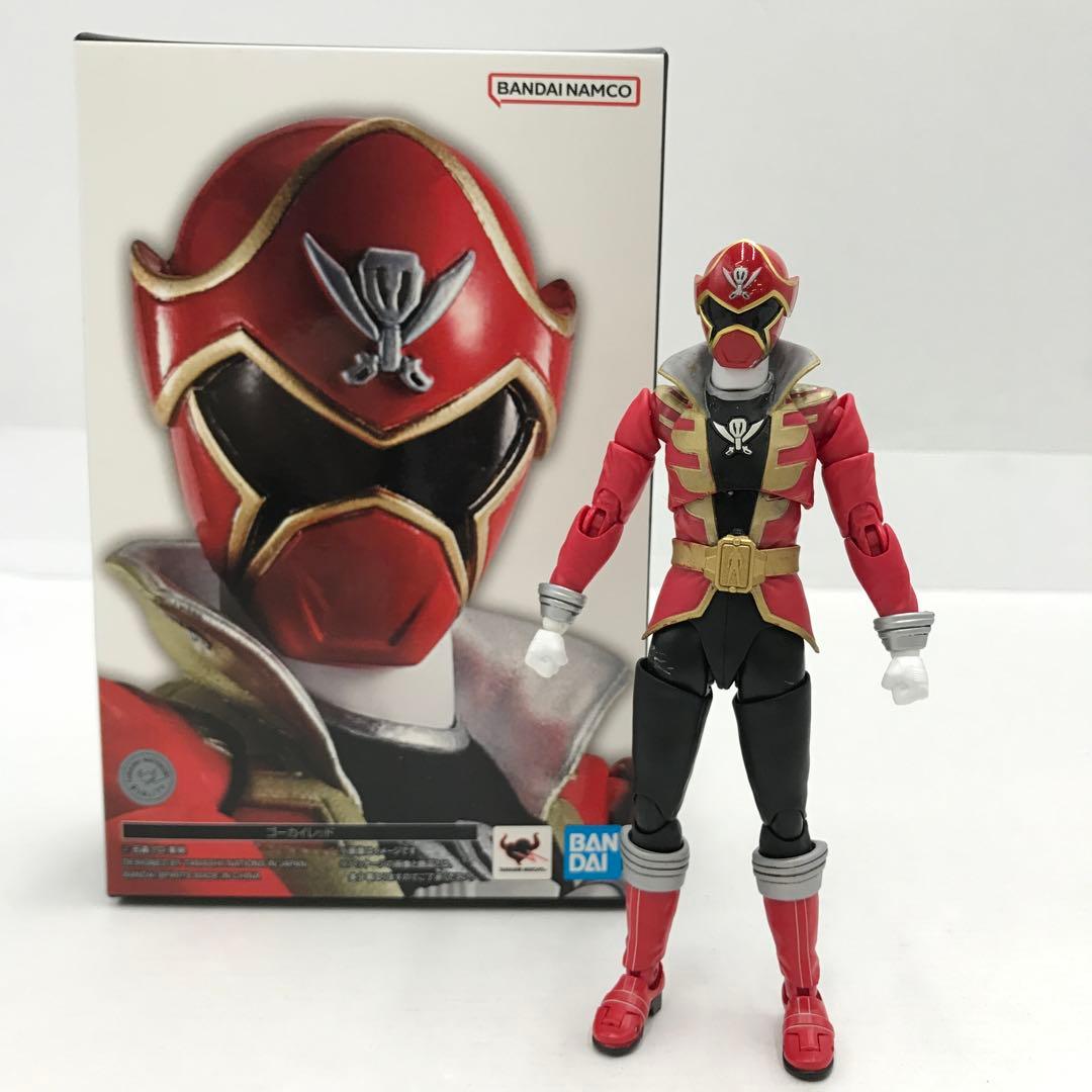 Squadron Hero 30 S.H.Figuarts Iy0421-2