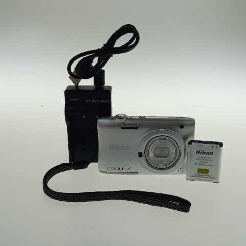 Nikon Compact Digital Camera Coolpix A100 Silver
