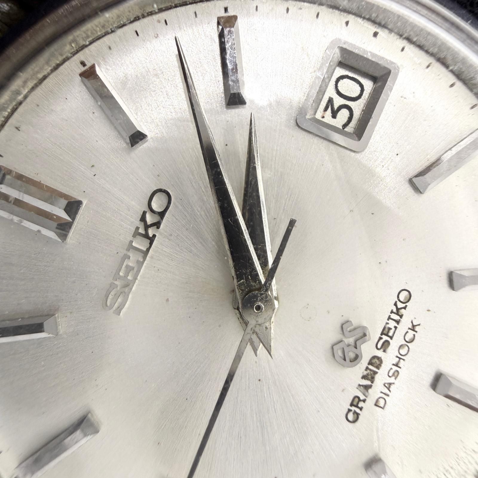 Seiko Hand -Wound Clock Grand 5722-9991