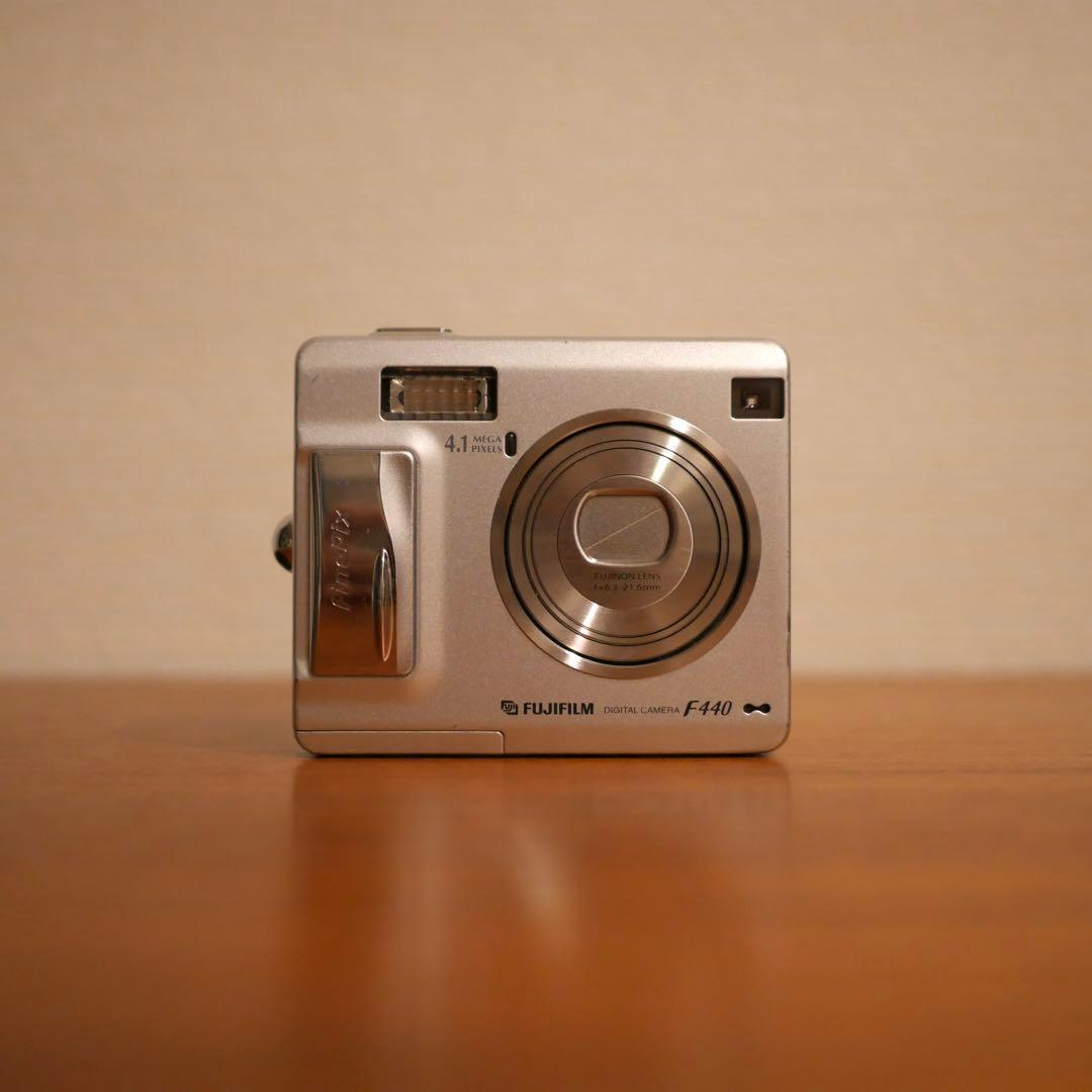 Fujifilm Compact Digital Cameras F440