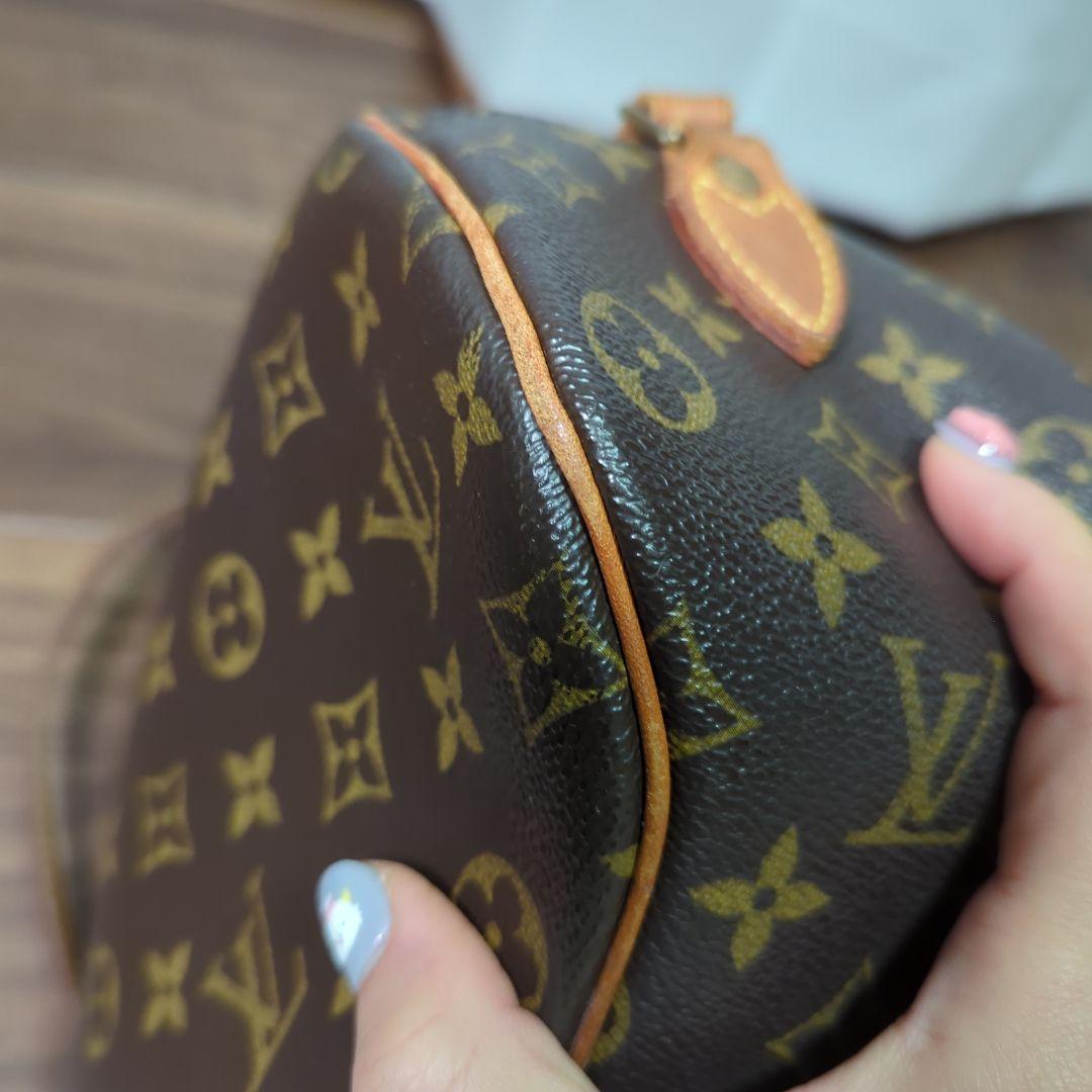 Louis Vuitton Shoulder Bags