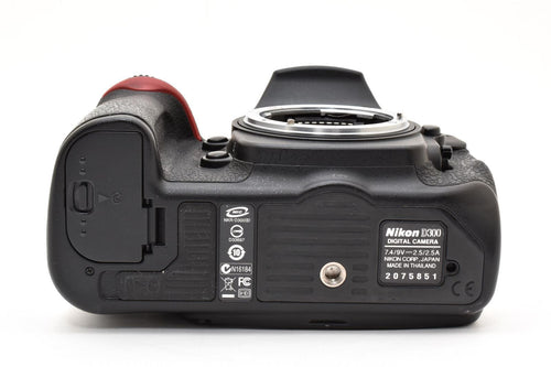 Nikon Digital Slr D300 #1787