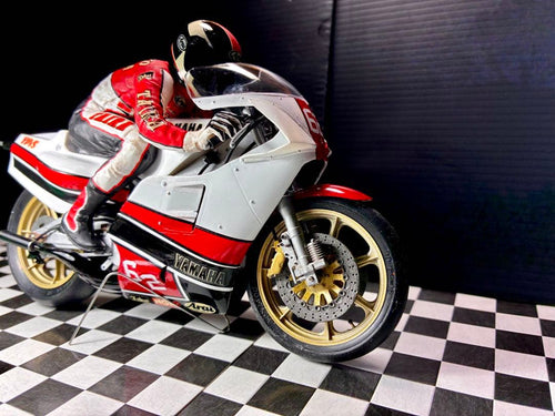 Motorcycles Yamaha Yzr500 Tamiya 1/12