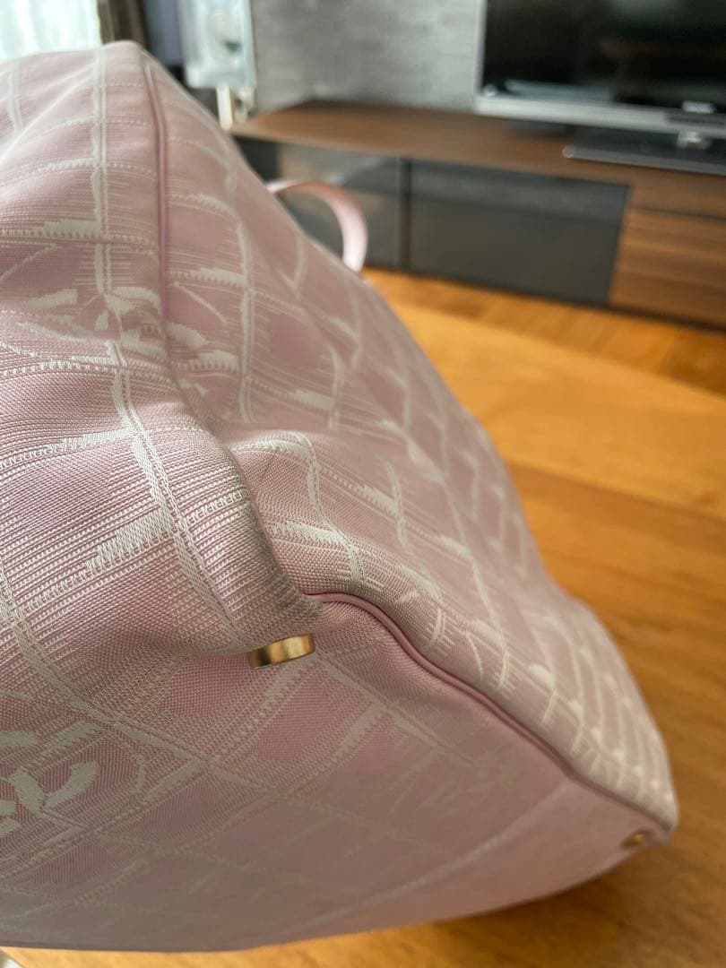 Chanel Tote Bags