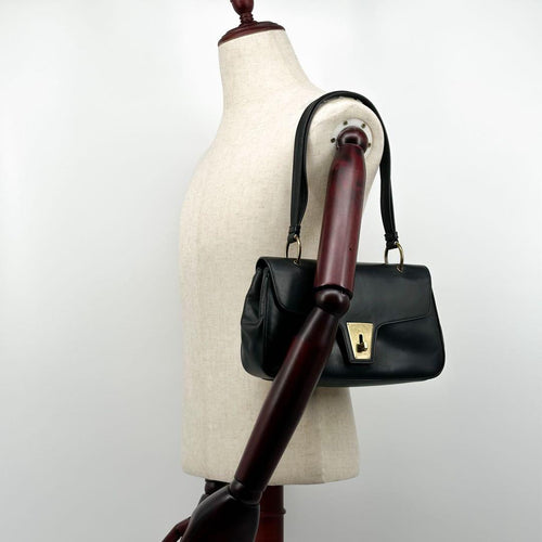Gucci Shoulder Bags 00S