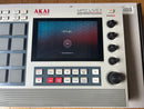 Akai Professional Samplers Mpc Live Retro 2
